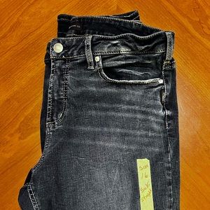 Silver Jeans Women’s  Suki Straight Size 16 - length 29”